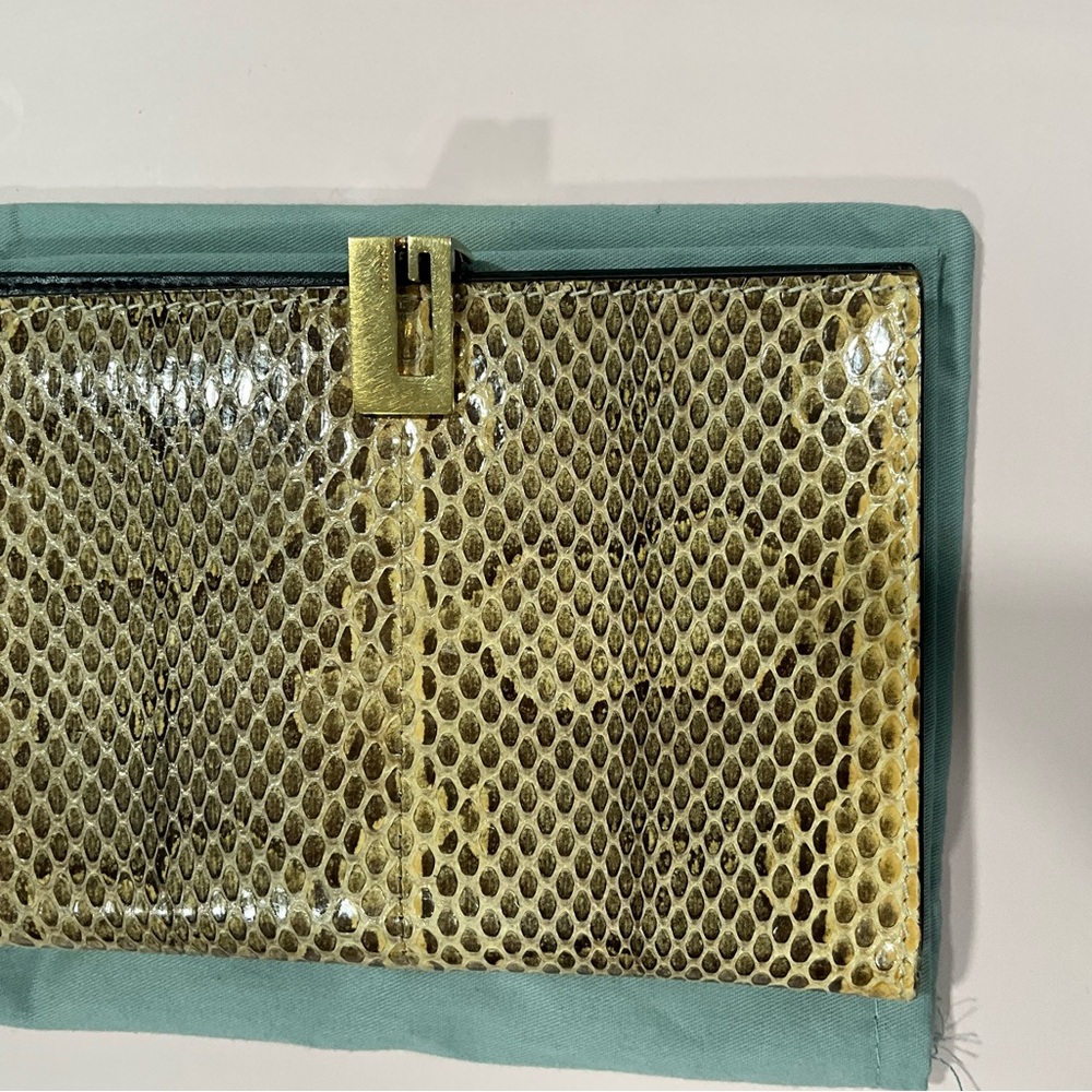 Authentic Gucci snake skin Agenda Notebook Cover - Picture 2 of 14